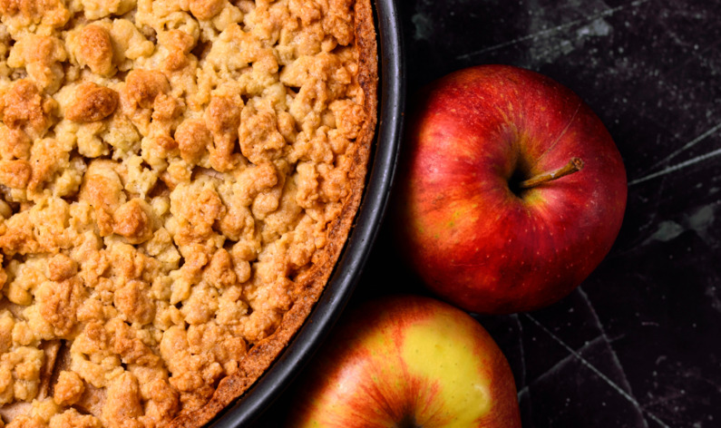 Apple Pie with Apples Nearby
